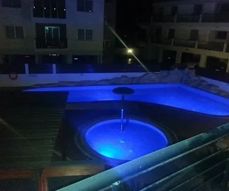 شقة Chromata Lagoon بروتاراس