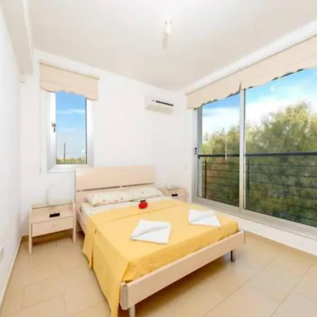 Chromata Lagoon بروتاراس